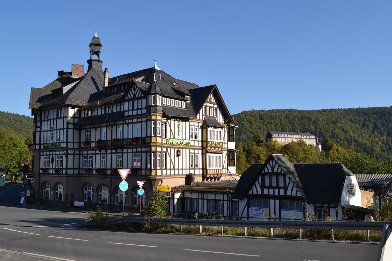 Hotel Weisser Hirsch Schwarzburg エクステリア 写真