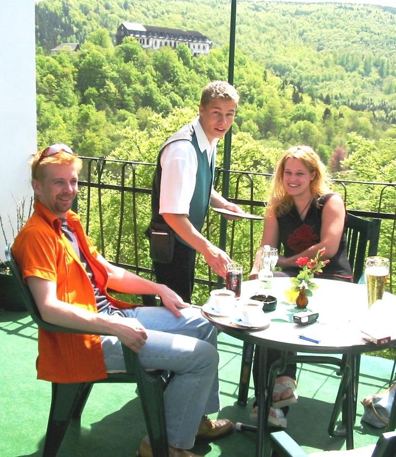 Hotel Weisser Hirsch Schwarzburg エクステリア 写真